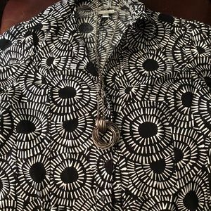 Nice button down dress shirt. Worn once.